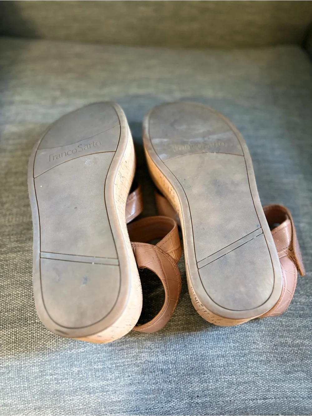 Franco Sarto Taupe Brown Croc Platform Cork Sandals Studded Ankle Strap 8.5